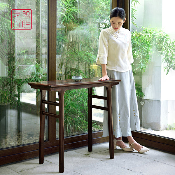 Siam Rosewood Console Table with Line-Detailed Legs and Feet 大红酸枝一炷香条案