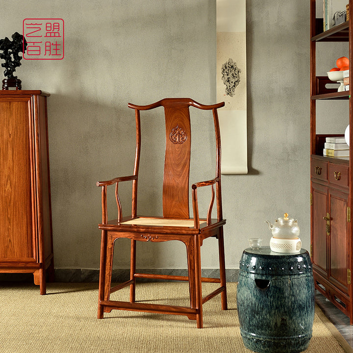 Traditional Pterocarpus macrocarpus four-corner extending chair.