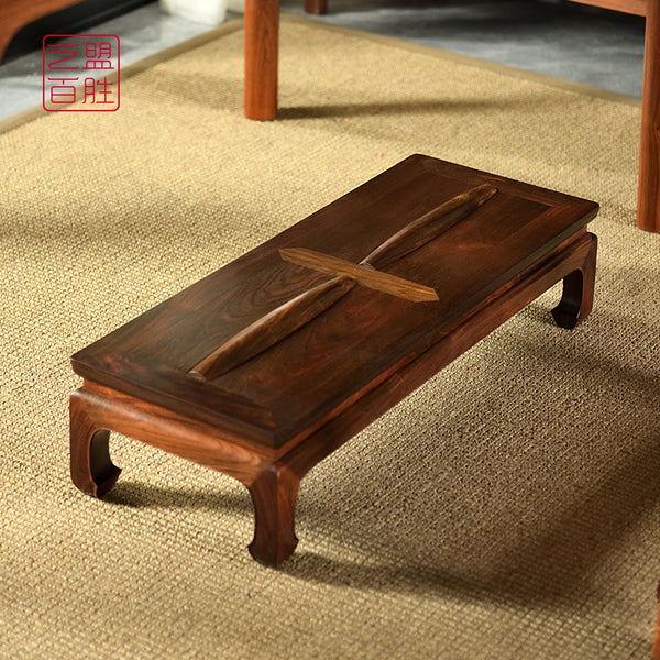 Siam Rosewood Stool with Rolling Legs 大红酸枝滚凳